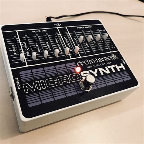 electro harmonix micro synthesizer